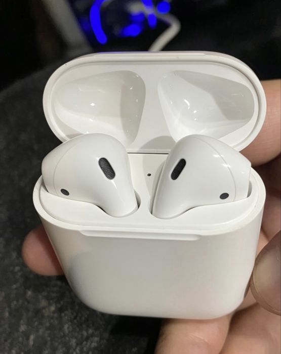 Продаю срочно airpods 2 original
