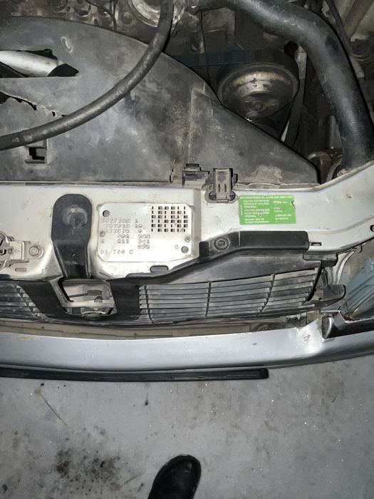 В продаже мерседес с 180