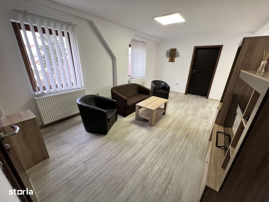 Apartament 4 camere spatios,recent renovat, zona Turnisor