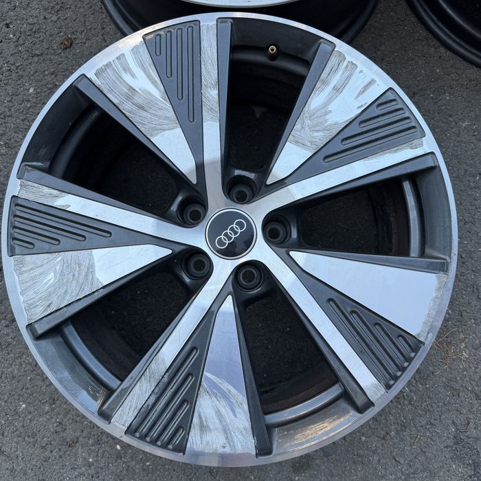 19” Оригинални джанти от Audi Q8 e-tron