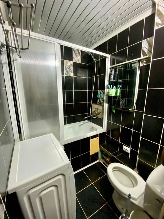 Продам 3 комн квартиру район ЦОТА