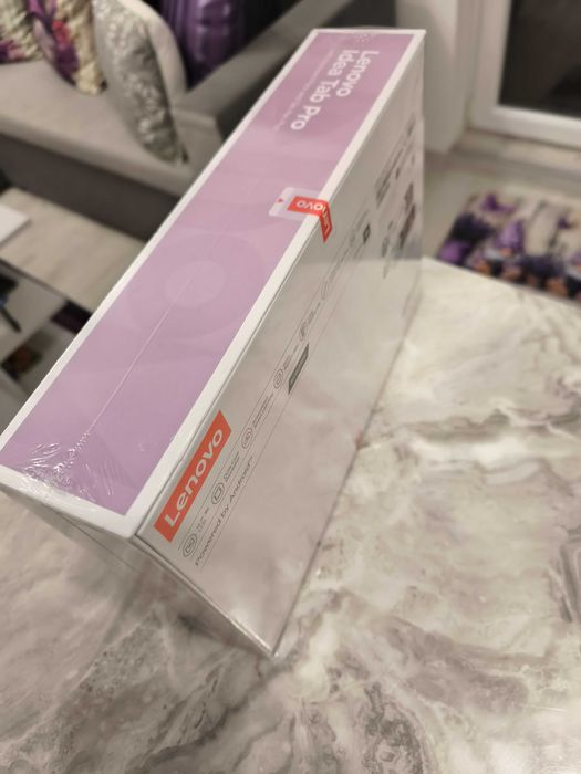 Продавам Lenovo Idea Tab Pro 12.7"