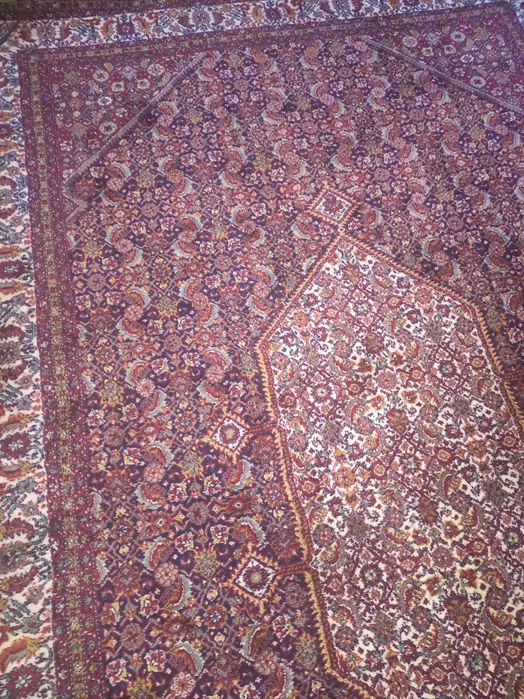 Сливенски персийски килим.