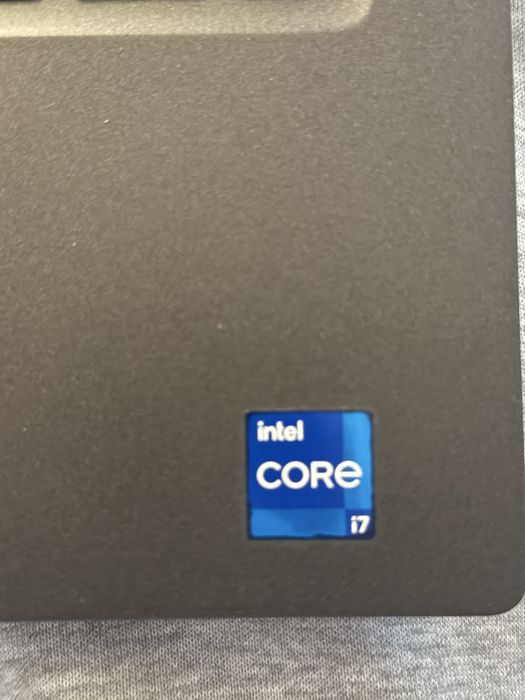 Premium Laptop ultra portabil DELL 7420 i7 11th 16gb 1tb ssd SCHIMB