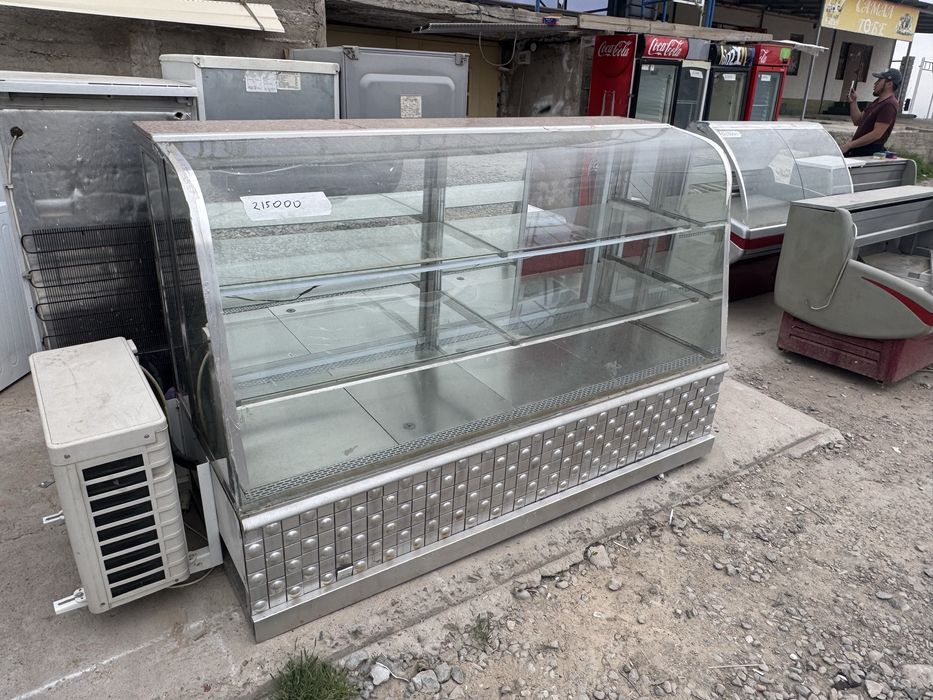 Витринный холодильник сатылады