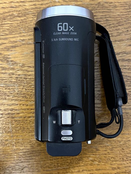 Видеокамера Sony cx-625