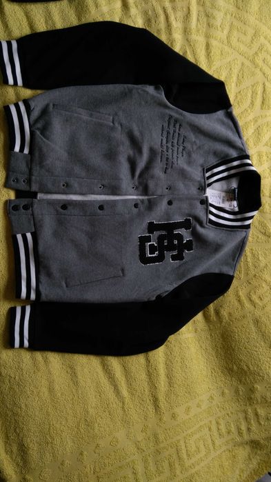 Мужская куртка бомбер