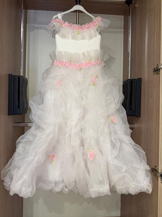 Детское платье размер 140-146