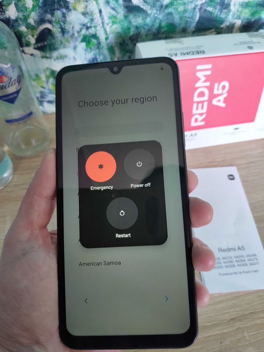 Чисто нов телефон Xiaomi Redmi A5 с две години гаранция Виваком 120Hz 6.88-инчов дисплей