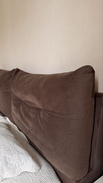 Продаю кровать в идеальном состоянии