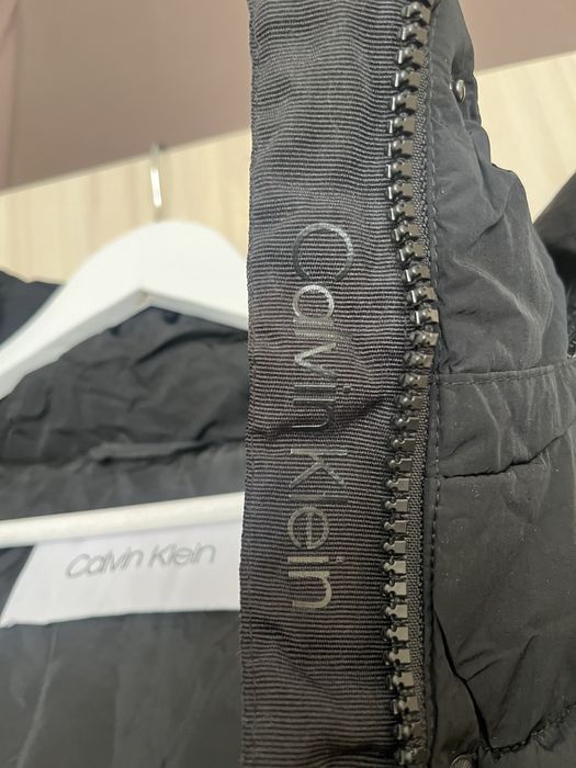 Яке Calvin Klein