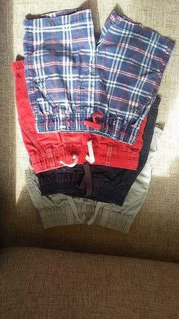 Лот 4 бр.къси панталони Next 6-9 м.