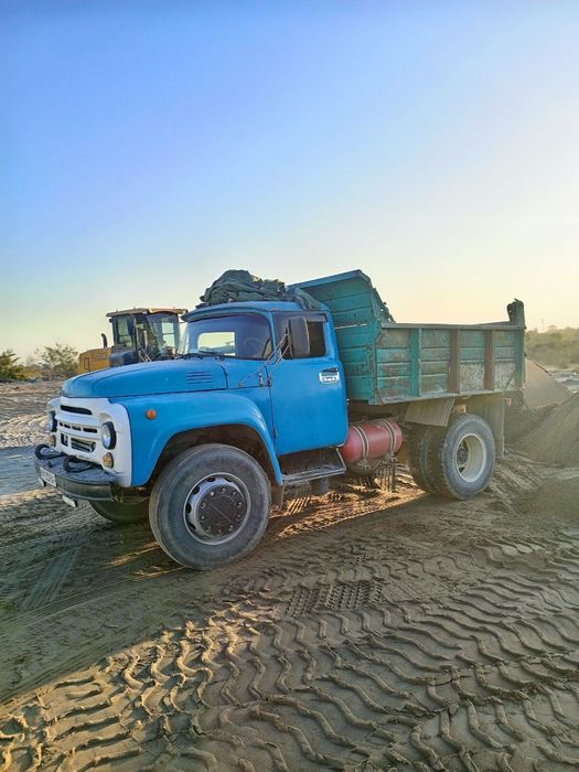 Самасвал ЗИЛ сотилади Урал матор