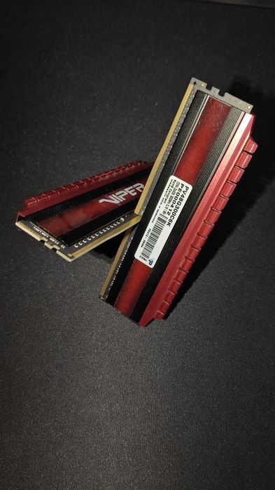 Kit RAM Patriot Viper DDR4 8GB (2x4GB) 3000MHz Dual-Channel
