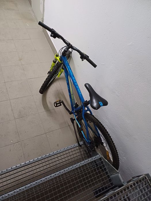 Vând bicicleta bulls