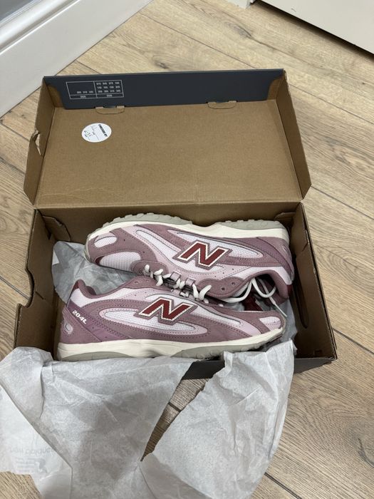Кроссовки new balance 204L