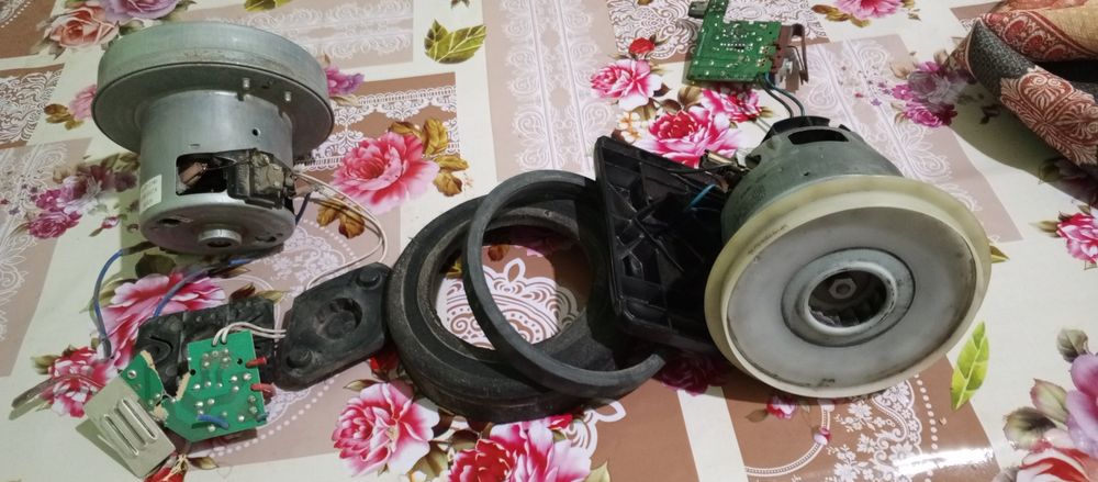 Пылесос матори иккита бор