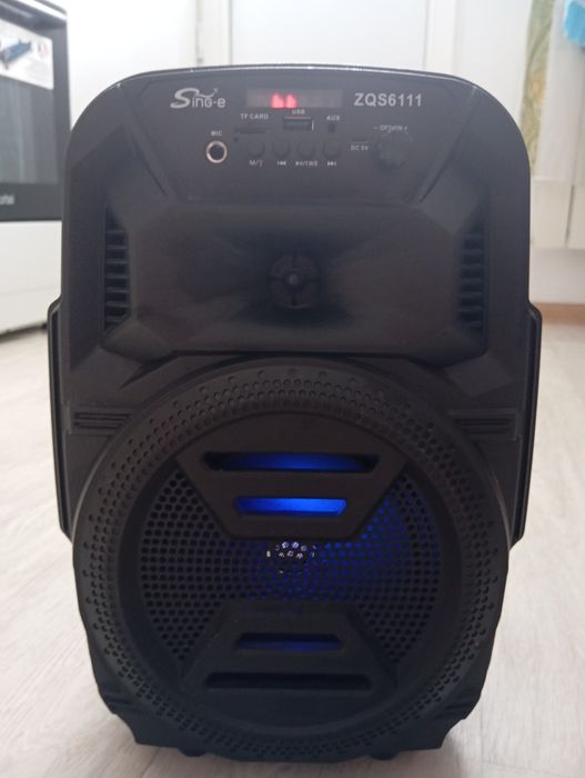 Продам Bluetooth колонку