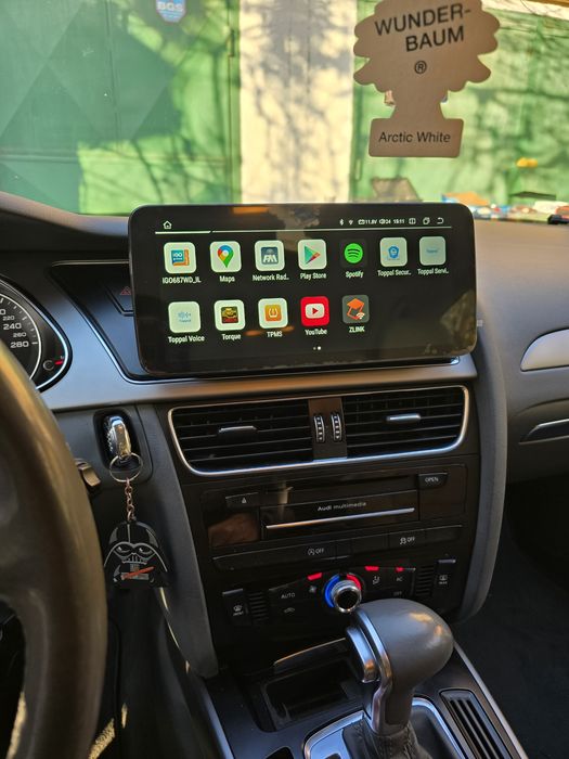 Navigatie android 8GB Audi A4 Carplay Waze YouTube