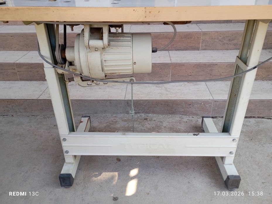 Швейная машинка Тупикал