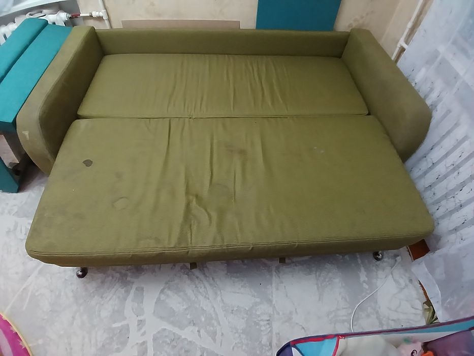 Продам диван раскладной