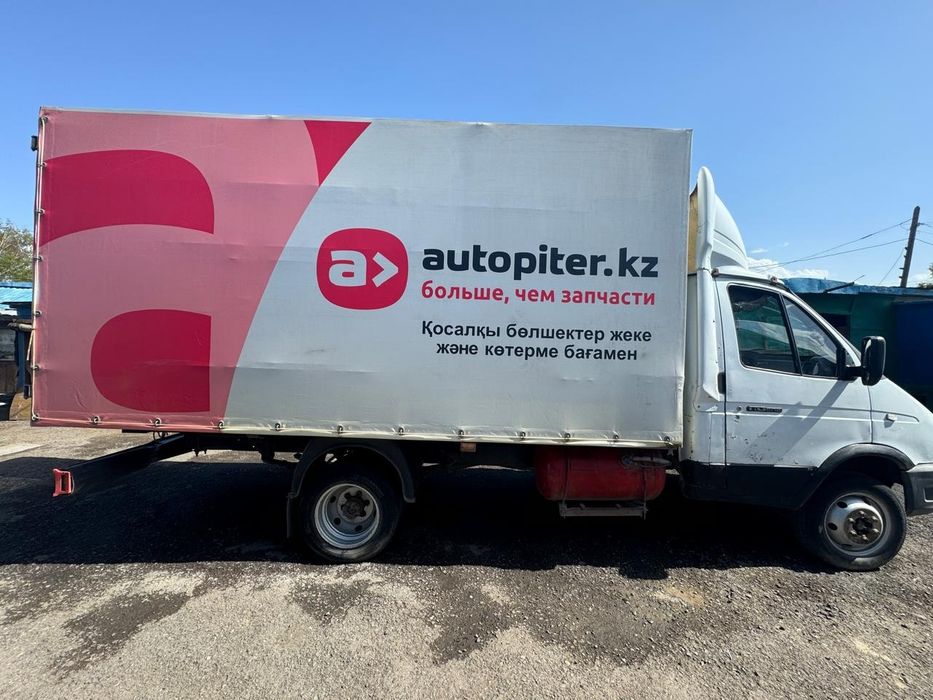 Продам газель 2005 г.в. Кузов 4.20. 406 двигатель карбюратор.