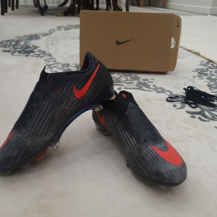 NIKE Mercurial vapor 11