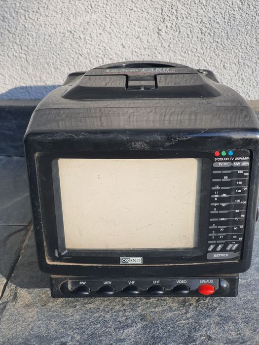 Преносим цветен телевизор с радио  Okano