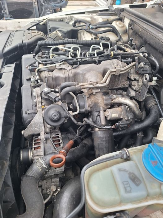 Двигател Audi A4 B8 2.0TDI / Ауди А4 Б8 2.0ТДИ 2010г. Код: CAGA