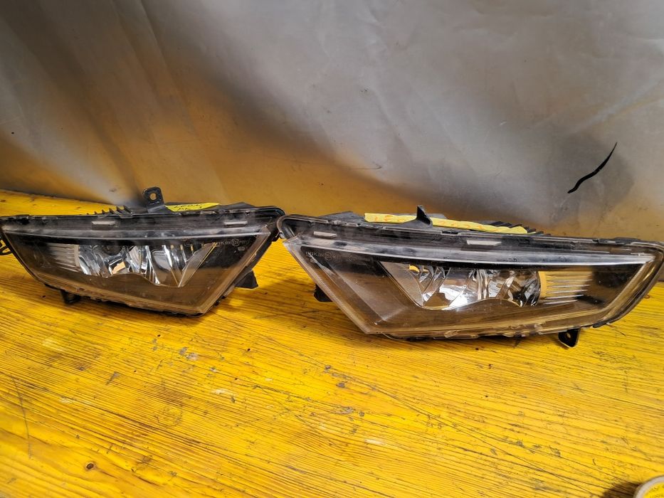 Халоген Seat Leon 20216/23г