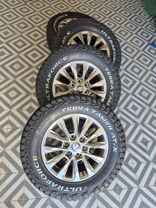 Комлект А/Т шин 265/65.R18