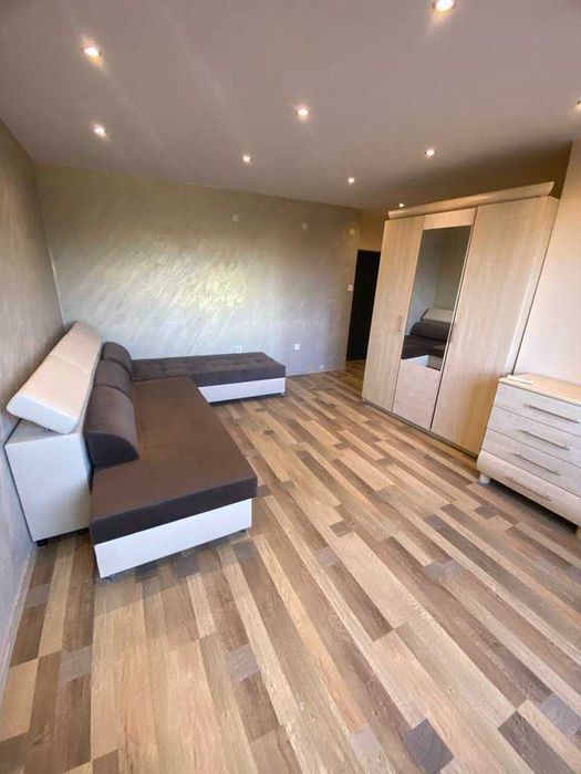 Гарсионера под наем след основен ремонт дъбника