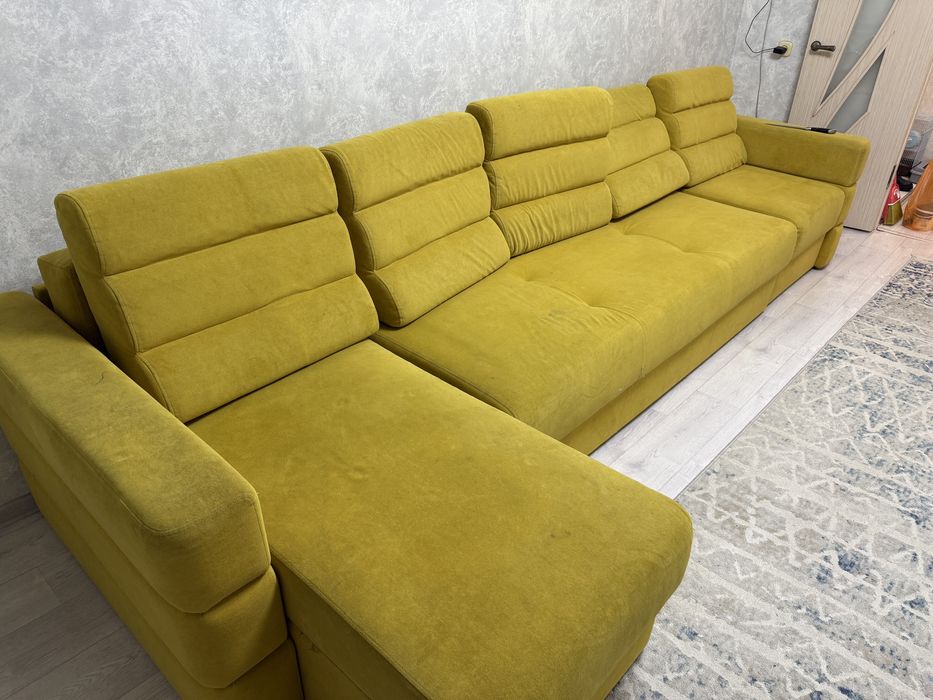 Продам Б/У диван. Есть торг