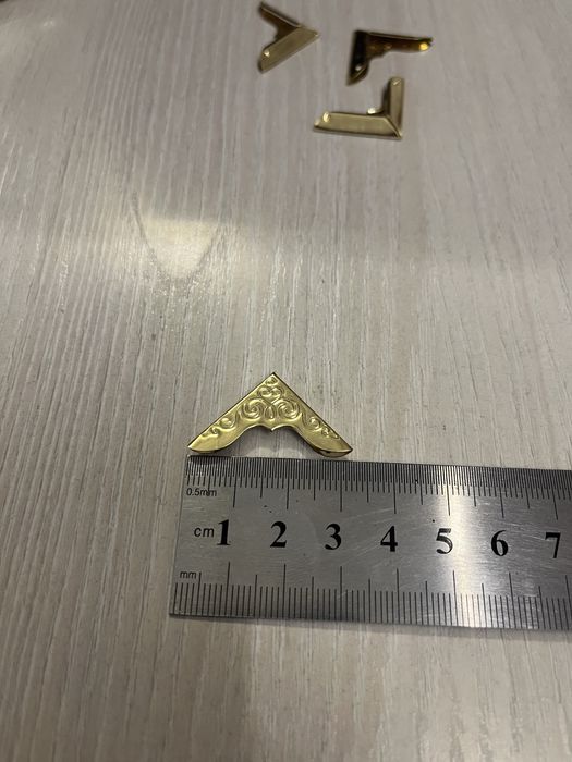 Уголки для блокнотов