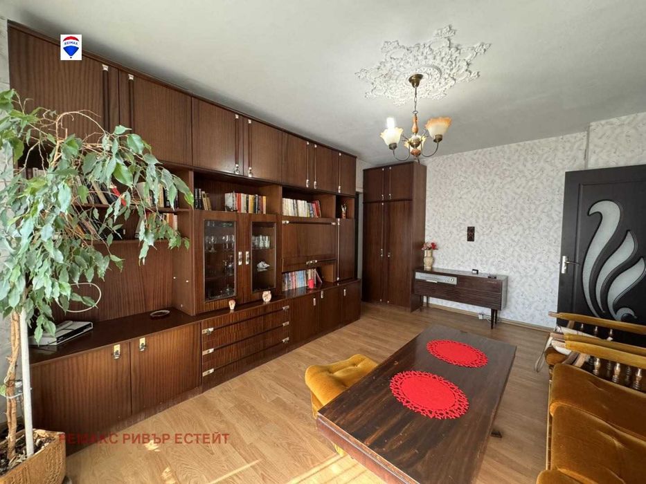 Продава се Тристаен апартамент в Русе, Здравец Изток - 80 кв.м за 1287 €/кв.м - Снимка #4