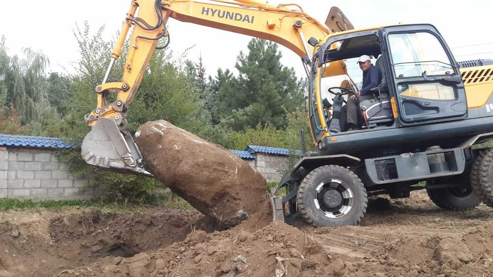 Услуги экскаватора Hyundai 140 Robex