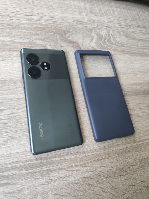 Бартер! Realme GT 6T 8/256GB Fluid green (зелен)