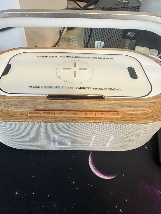 Radio Digital Boxa Portabila COLSUR, Incarcare Wireless, Conectare Bluetooth, Lumina LED 3 nivele, Incarcare prin USB, Natur