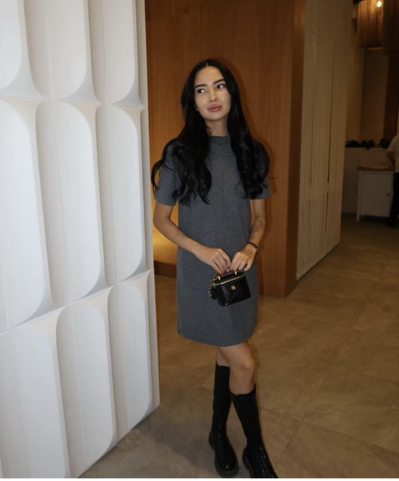 Продам платье трикотажное