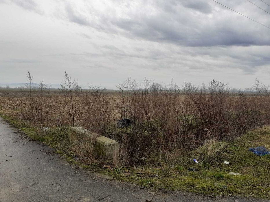 De vanzare teren intravilan in Halmeu (loc de casa)