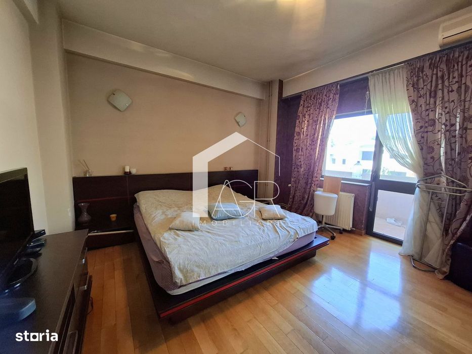 Apartament cu 4 camere, in vila, zona Democratiei