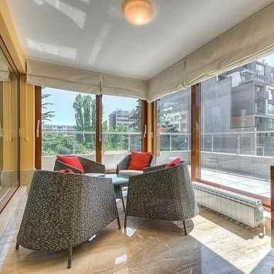 Продава се Тристаен апартамент в София, Оборище - 100 кв.м за 740 €/кв.м - Снимка #8