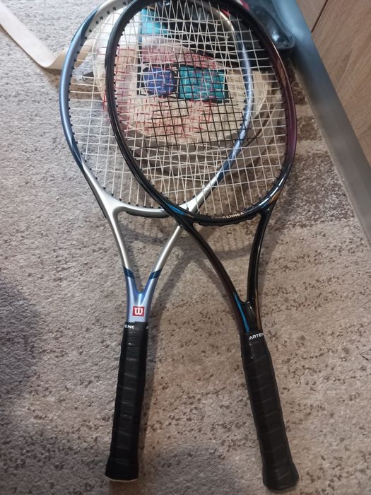 Palete de tenis în stare foarte bună