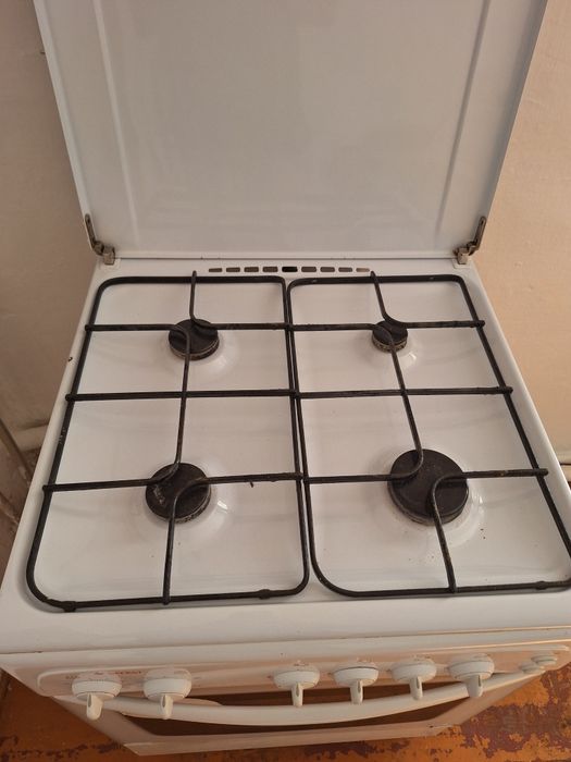 Продам газплиту Гефест