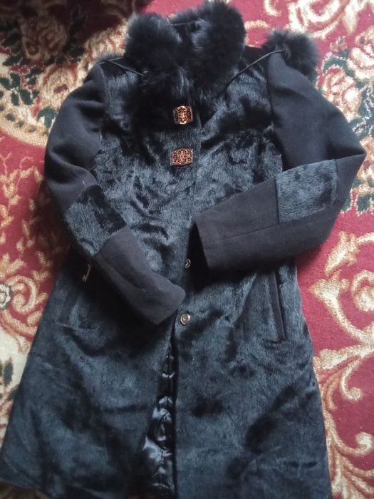 Juda zoʻr issiq polta