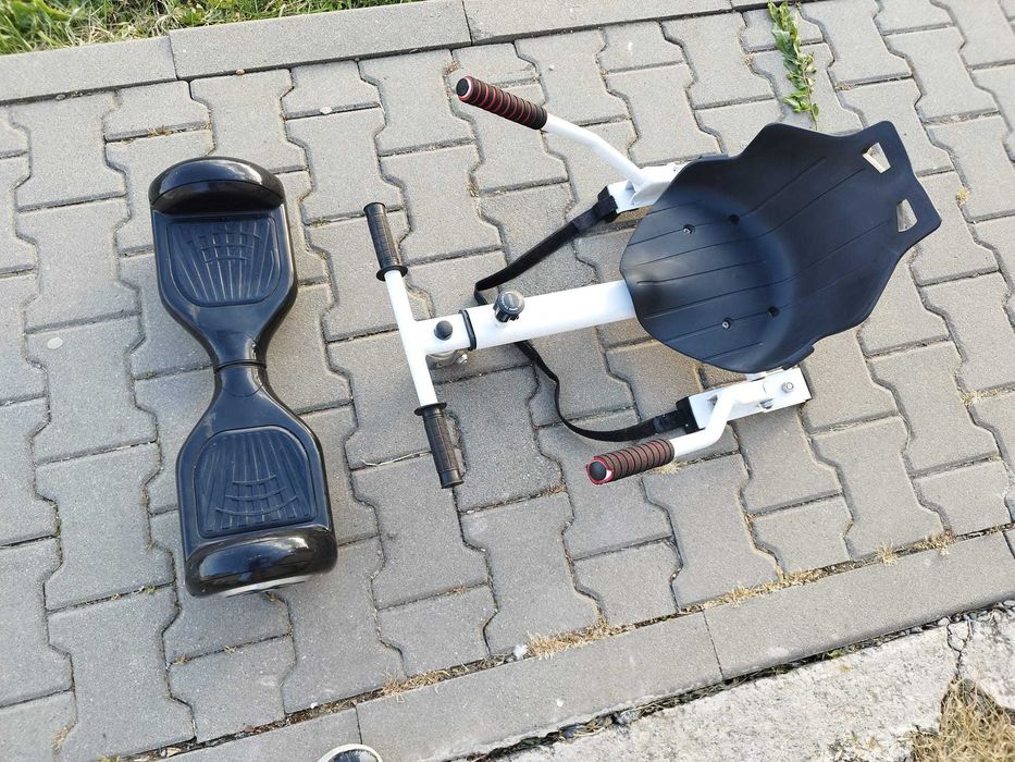 Vând hoverboard în stare foarte bună adaptat cu scaun!