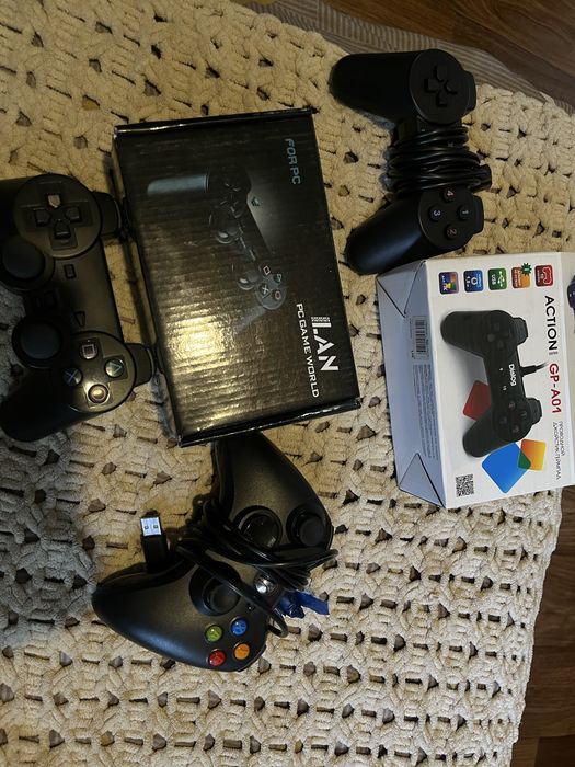 Продам игровые джойстики для ПК  Все рабочие