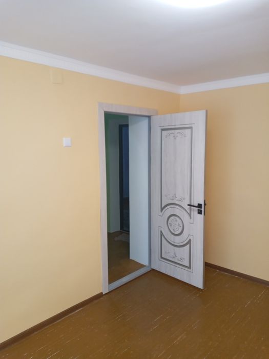 1 хонали уй сотилади