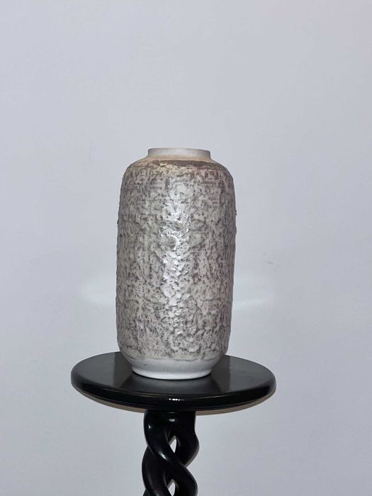 Piesa veche anii 70 an est germania VEB HALDENSLEBEN bibelouri bibelou