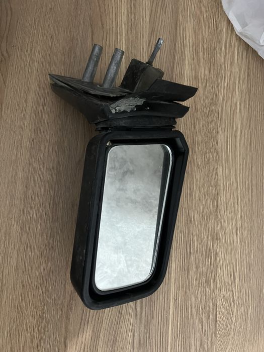 Зеркало для машины